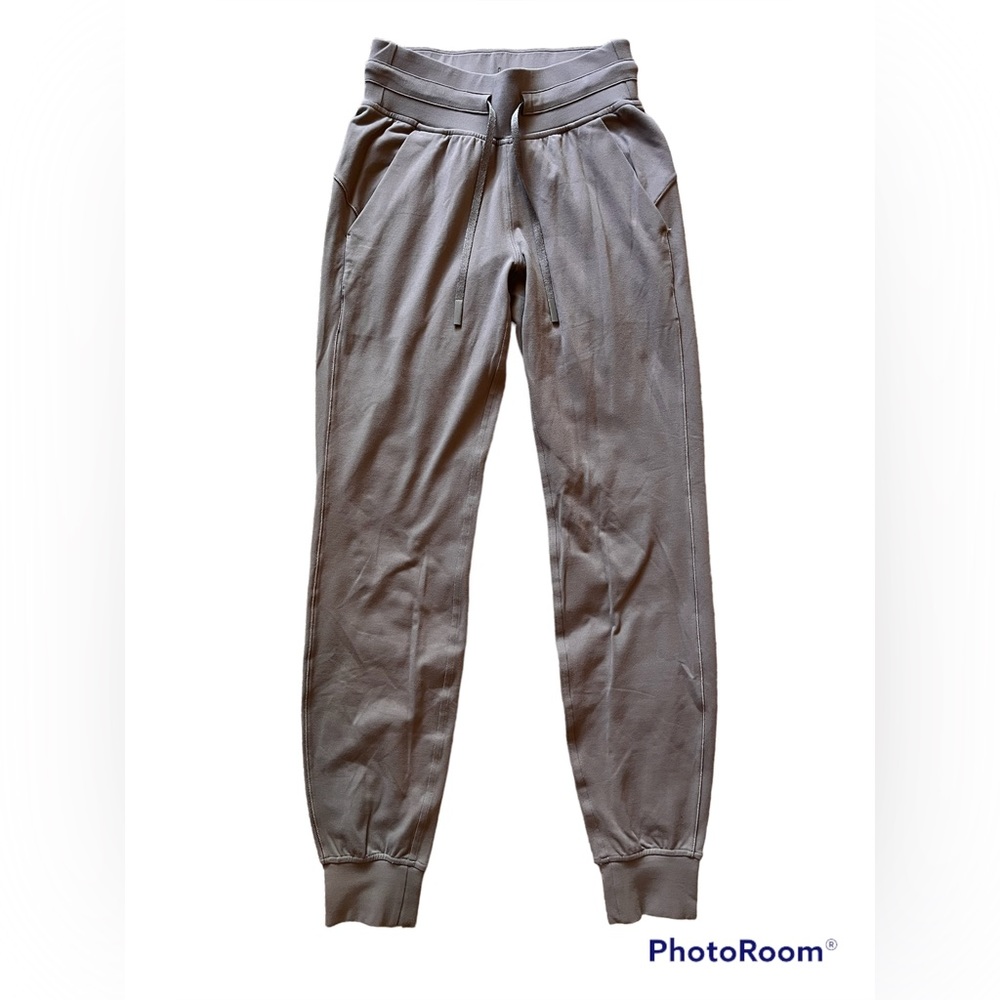 Lululemon Ready to Rulu joggers size 0